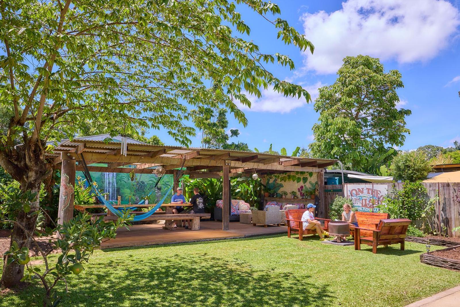 On The Wallaby Eco Lodge Yungaburra Exteriér fotografie