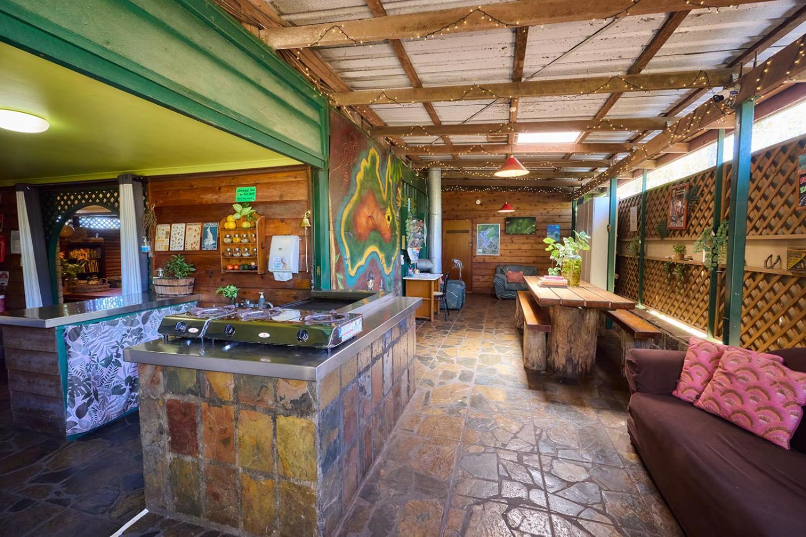 On The Wallaby Eco Lodge Yungaburra Exteriér fotografie